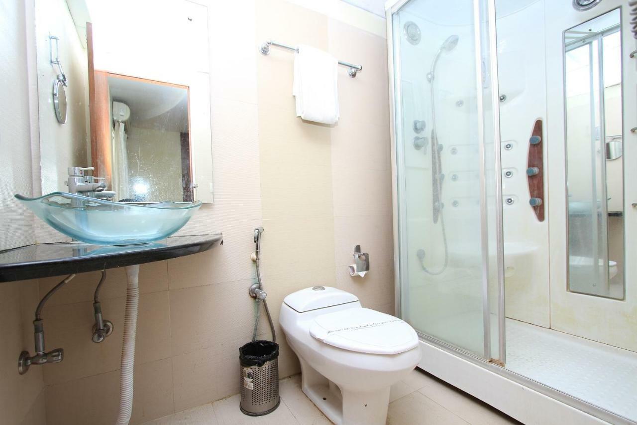 Capital O 46218 Royal Cottage Suite Канпур Екстериор снимка