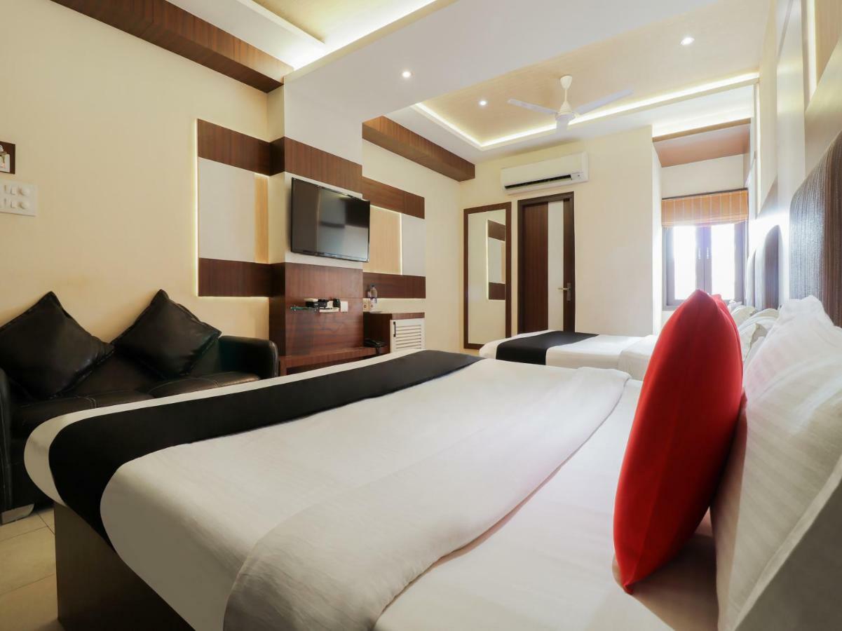 Capital O 46218 Royal Cottage Suite Канпур Екстериор снимка