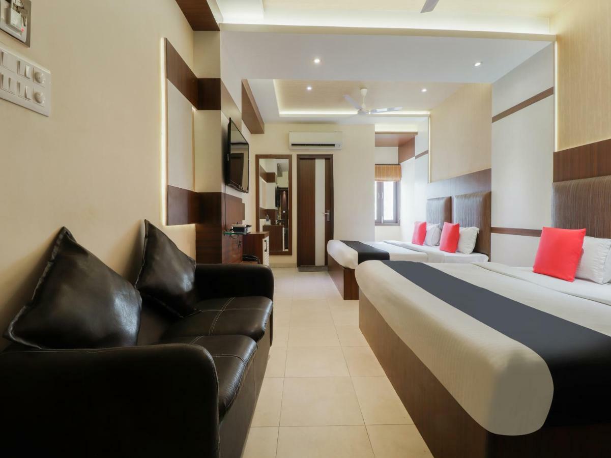 Capital O 46218 Royal Cottage Suite Канпур Екстериор снимка