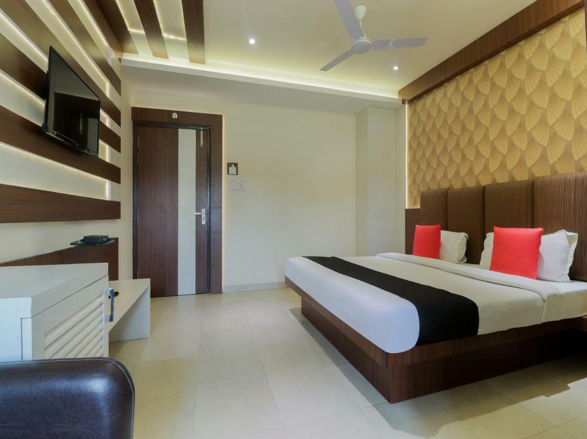 Capital O 46218 Royal Cottage Suite Канпур Екстериор снимка